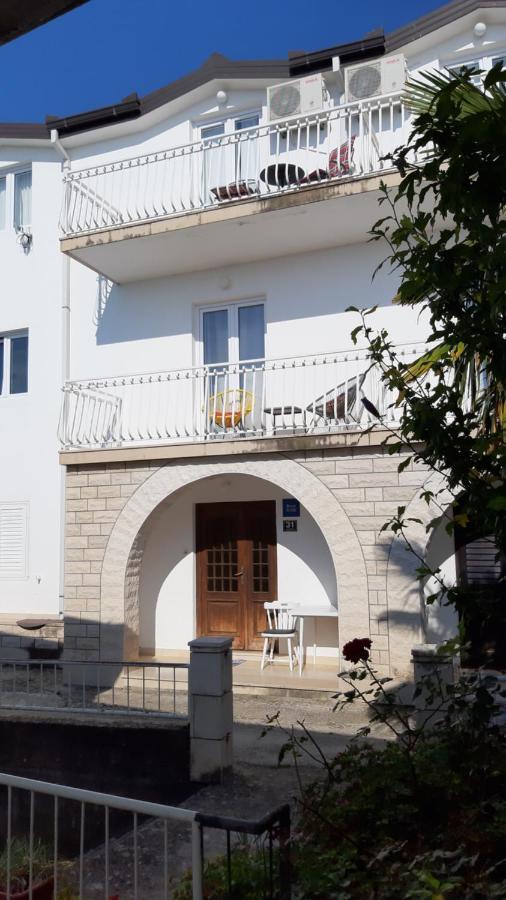 Apartmani Lara Gradac  Exterior foto