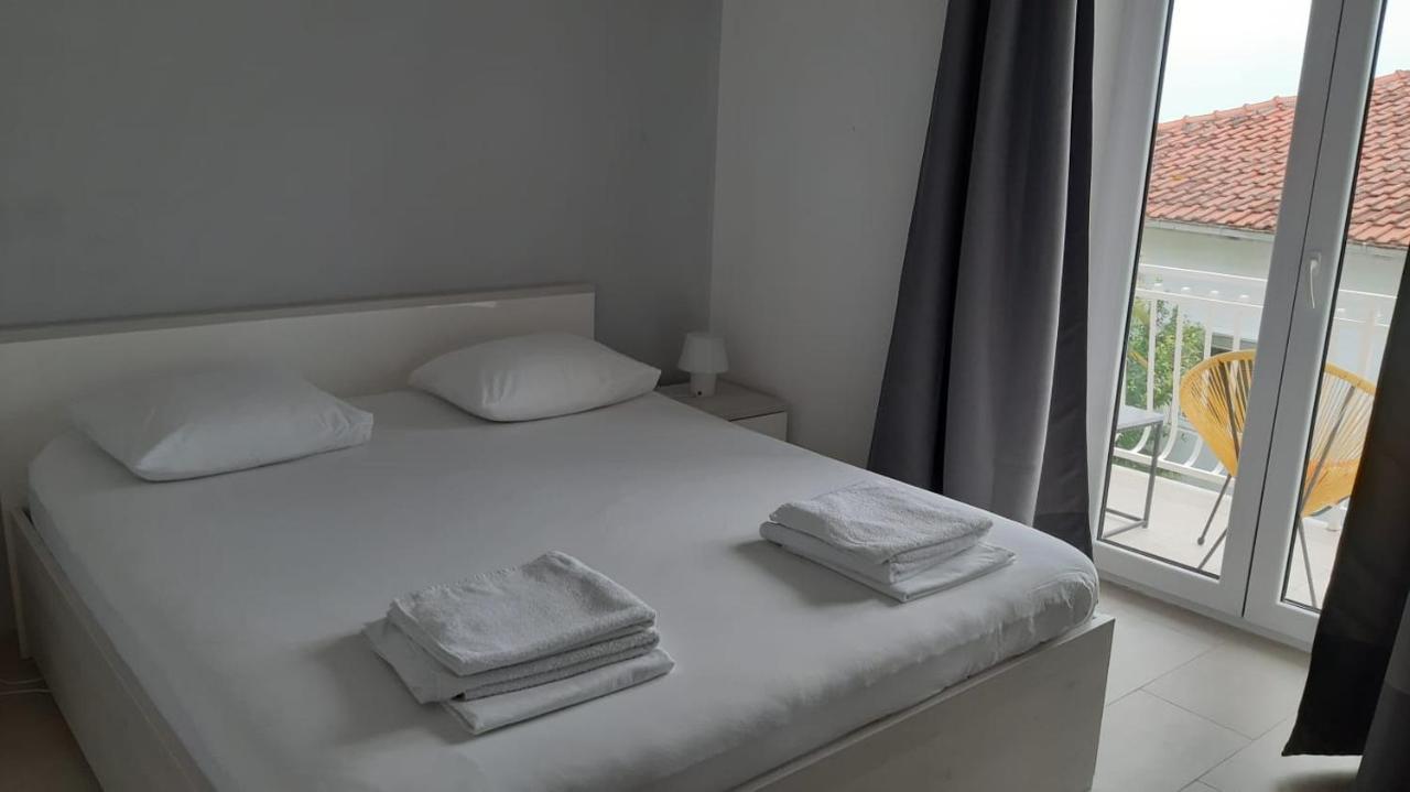 Apartmani Lara Gradac  Exterior foto